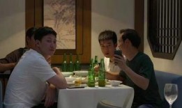 娱乐圈两个男人吃瓜,揭秘幕后真相